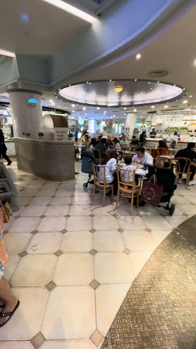 2 Orchard Turn, #B4 - 03 / 04, Singapore 238801