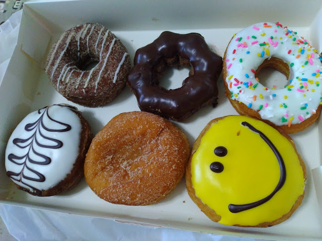 Dunkin' Paya Lebar MRT