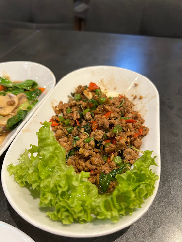 Khao Hom By Rung Mama (Katong)