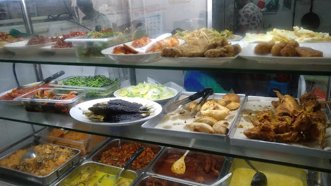 Comentarii opinii despre BK@171 Macpherson