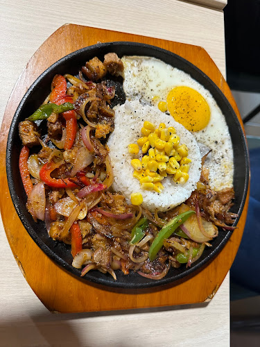 132 Casuarina Rd, Sembawang Hills Estate, Singapore 579520