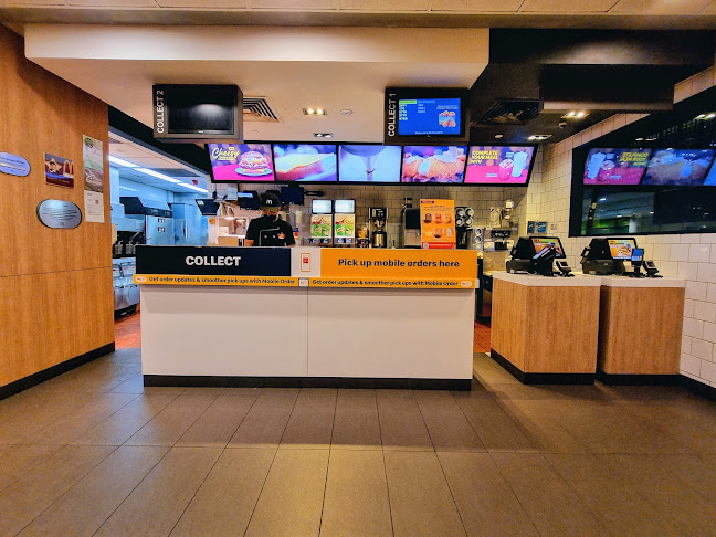 3 Simei Street 6, #01-34 Eastpoint Mall, Singapore 528833