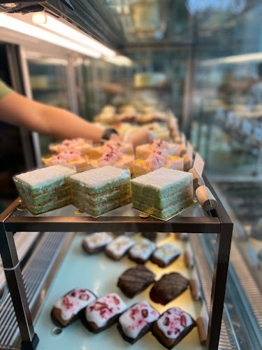 Comentarii opinii despre Edith Patisserie Cake Bar