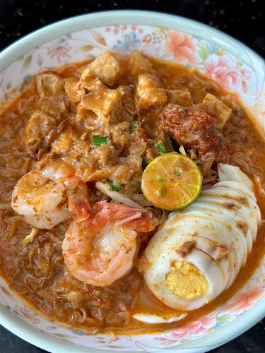 Comentarii opinii despre The Royals Cafe (Siglap)