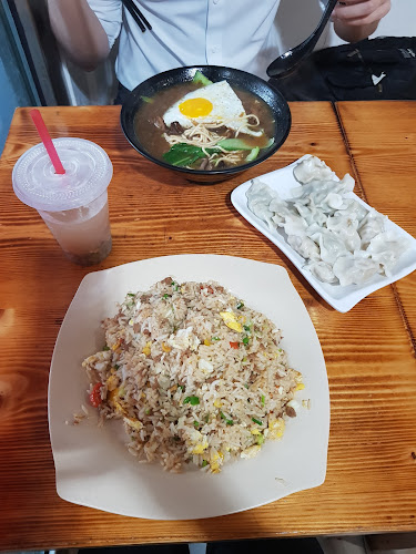 Yummy Bites (尚品小吃) - Singapore