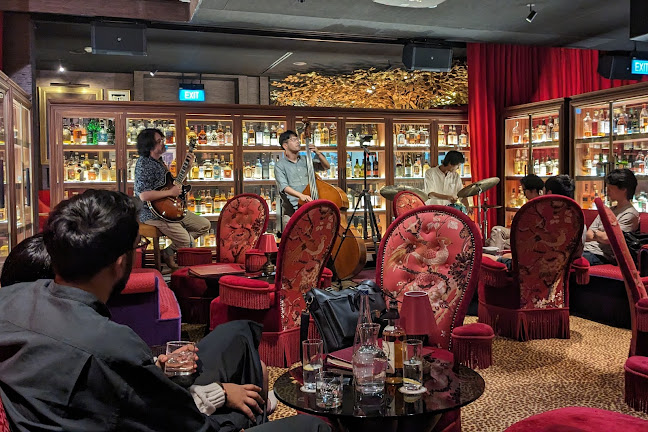 Whiskey Library & Jazz Club - Singapore