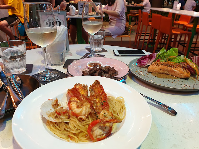 Tipsy Bunny - Hospitality and gastronomy