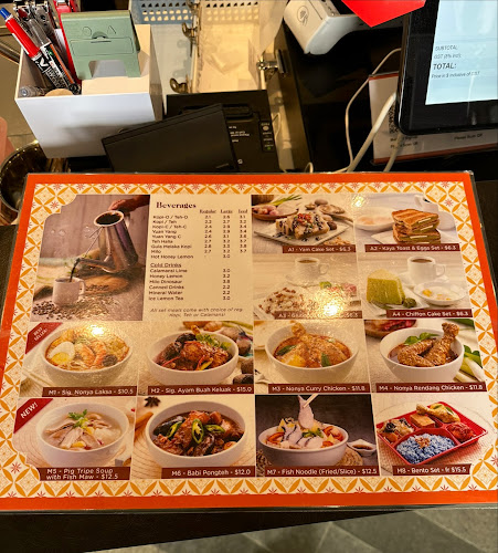 HarriAnns Nonya Table - Hospitality and gastronomy