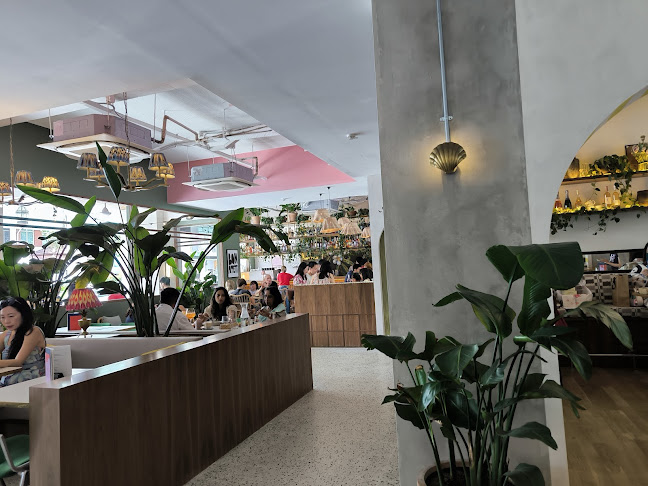 Opinii despre MERCI MARCEL EAST COAST în Singapore - Hospitality and gastronomy