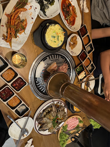 Comentarii opinii despre The Gogijip, Halmae Gukbab, Hanyang Bulgogi (HDC)