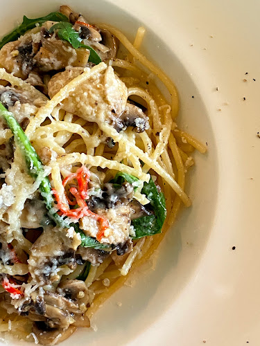 Nom Bistro - Hospitality and gastronomy