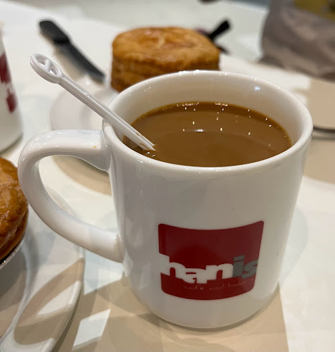 Comentarii opinii despre Hanis Café & Bakery