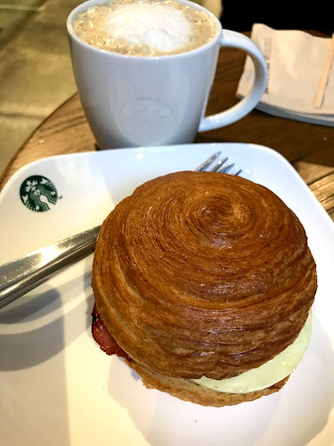 Comentarii opinii despre Starbucks Oasis Terraces