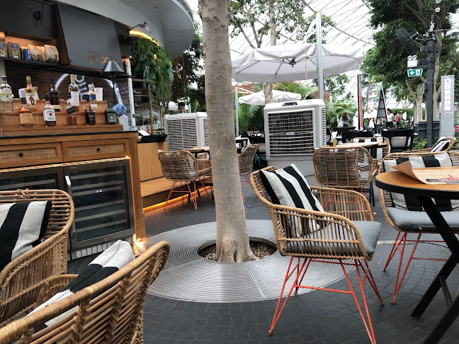 Opinii despre Arteastiq Depatio @ Jewel Changi Airport în Singapore - Hospitality and gastronomy