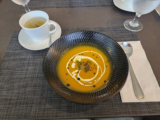 L'Rez - Hospitality and gastronomy