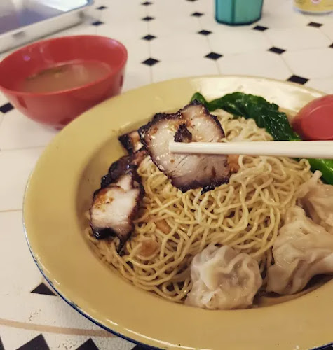 Comentarii opinii despre Maddox Canteen Bar