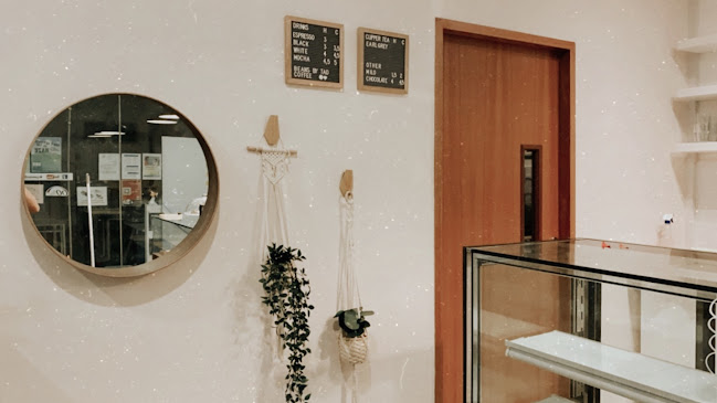 Puffs And Peaks Bakery - Singapore