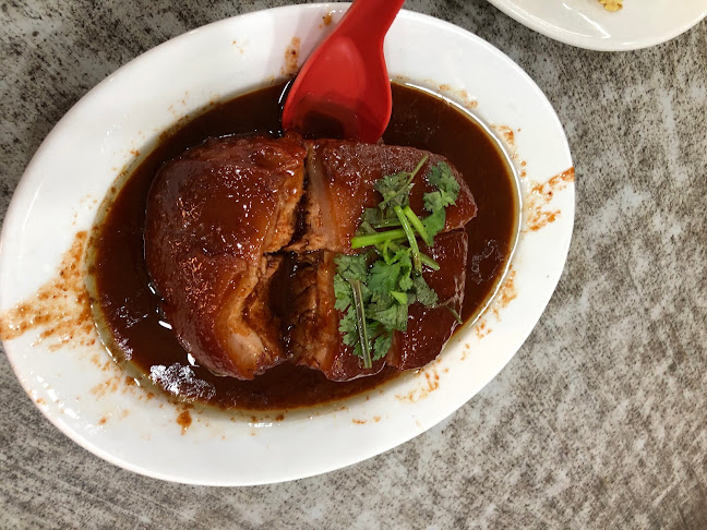 Zai Shun Curry Fish Head - Hospitality and gastronomy