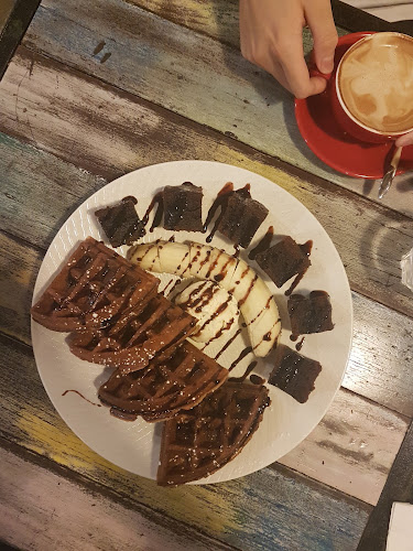 Comentarii opinii despre Brunches Cafe