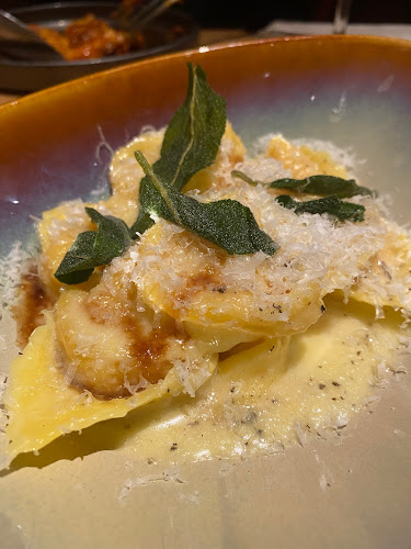 Forma - Hospitality and gastronomy