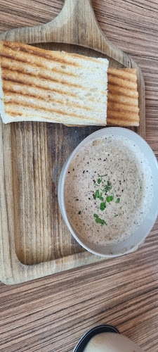 Refuel Cafe - Hospitality and gastronomy