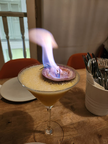 Opinii despre Bar Stories în Singapore - Hospitality and gastronomy