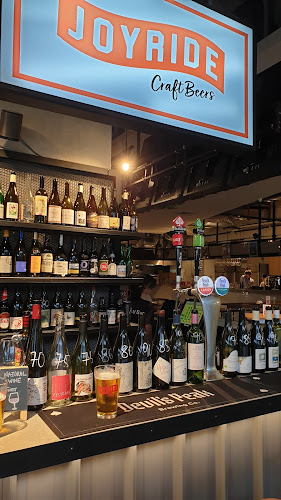 Comentarii opinii despre The Autobus