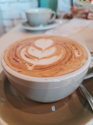 Comentarii opinii despre Cedele Bakery Kitchen