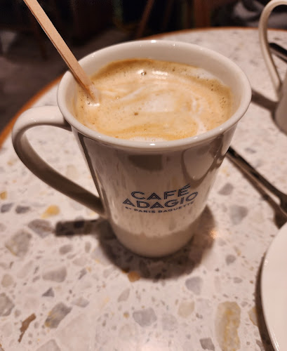 Paris Baguette @Changi Airport - Hospitality and gastronomy