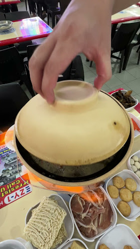 Comentarii opinii despre Steamboat Charcoal Claypot Prawn @Toa Payoh