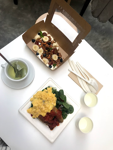 Comentarii opinii despre TIANN’S