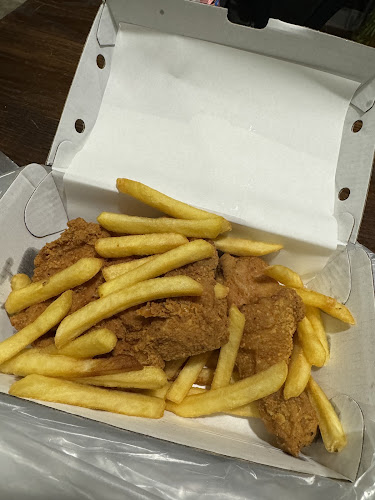 Opinii despre Arnold's Fried Chicken Hougang Branch în Singapore - Hospitality and gastronomy