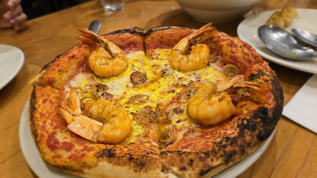 Comentarii opinii despre Mikey's Taverna