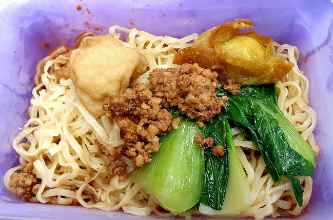 44 Holland Dr, #02-15 Food Centre, Singapore 270044