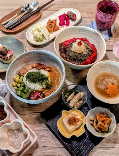 Opinii despre Wakamama 100% Vegan Japanese Fusion (By Reservation) în Singapore - Hospitality and gastronomy