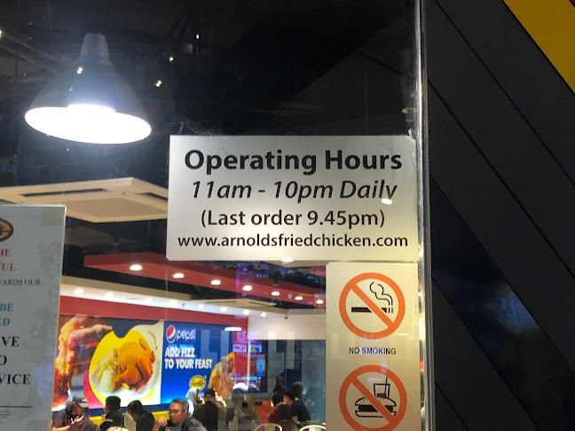 Arnold's Fried Chicken - Hospitality and gastronomy