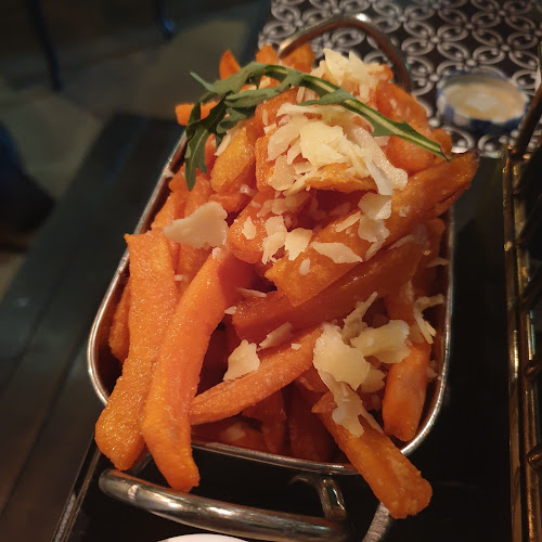 Tanuki Raw @ Orchard Central