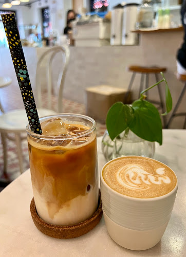 MICRO red house - Hospitality and gastronomy