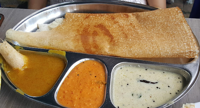 ALI'S PRATA PTE LTD (UBI) - Hospitality and gastronomy