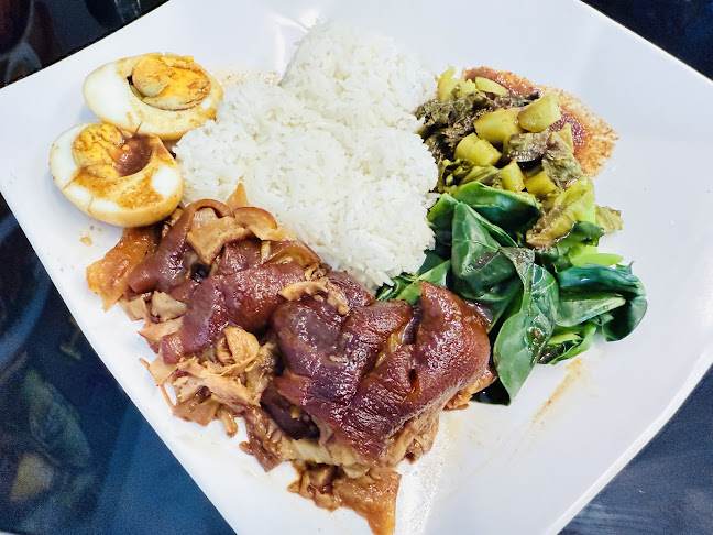 Naowarat Thai Cuisine - Singapore