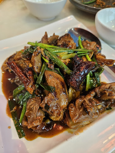 10 Sinaran Dr, #02-80, Singapore 307506