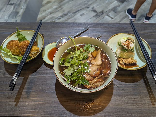 Opinii despre The Kind Bowl în Singapore - Hospitality and gastronomy