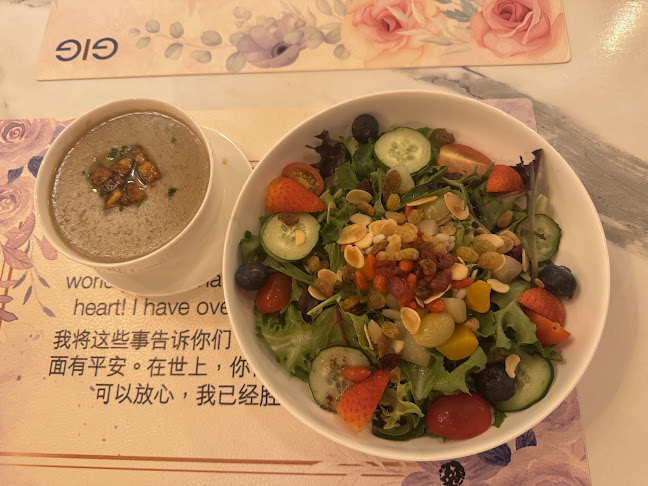 GIG Cafe - Hospitality and gastronomy