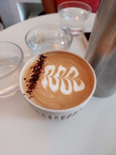 Comentarii opinii despre Hello Arigato Everton Park