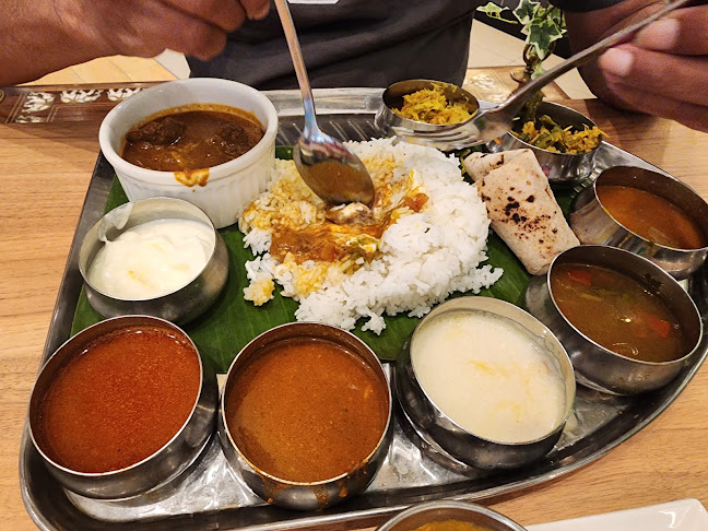 3 Gateway Dr, #02-28 Westgate, Singapore 608532