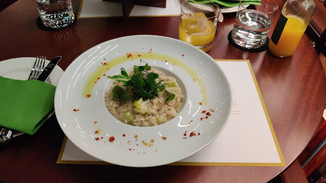 2 Cook St, Maxwell Reserve, Singapore 078857