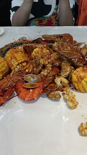 Opinii despre Seafood Bucket în Singapore - Hospitality and gastronomy