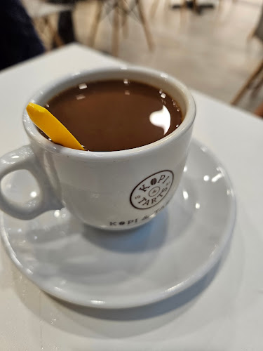 Opinii despre Kopi & Tarts Yishun Ave 2 în Singapore - Hospitality and gastronomy