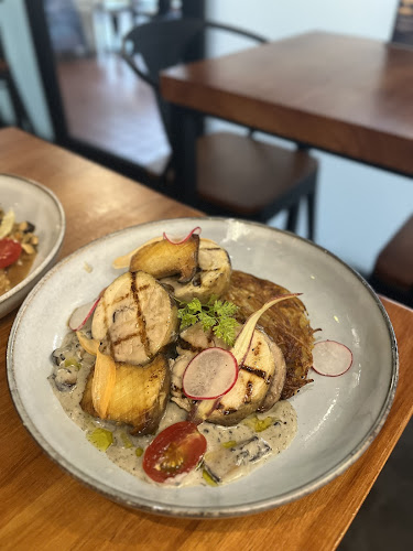 Hashtag #3 Cafe & Bar - Hospitality and gastronomy