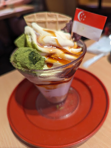 Sushiro Causeway Point - Hospitality and gastronomy